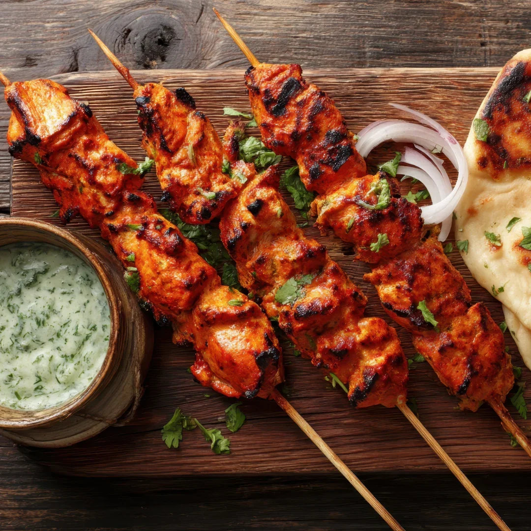 Brochetas de Pollo al Curry con Yogur de Lima